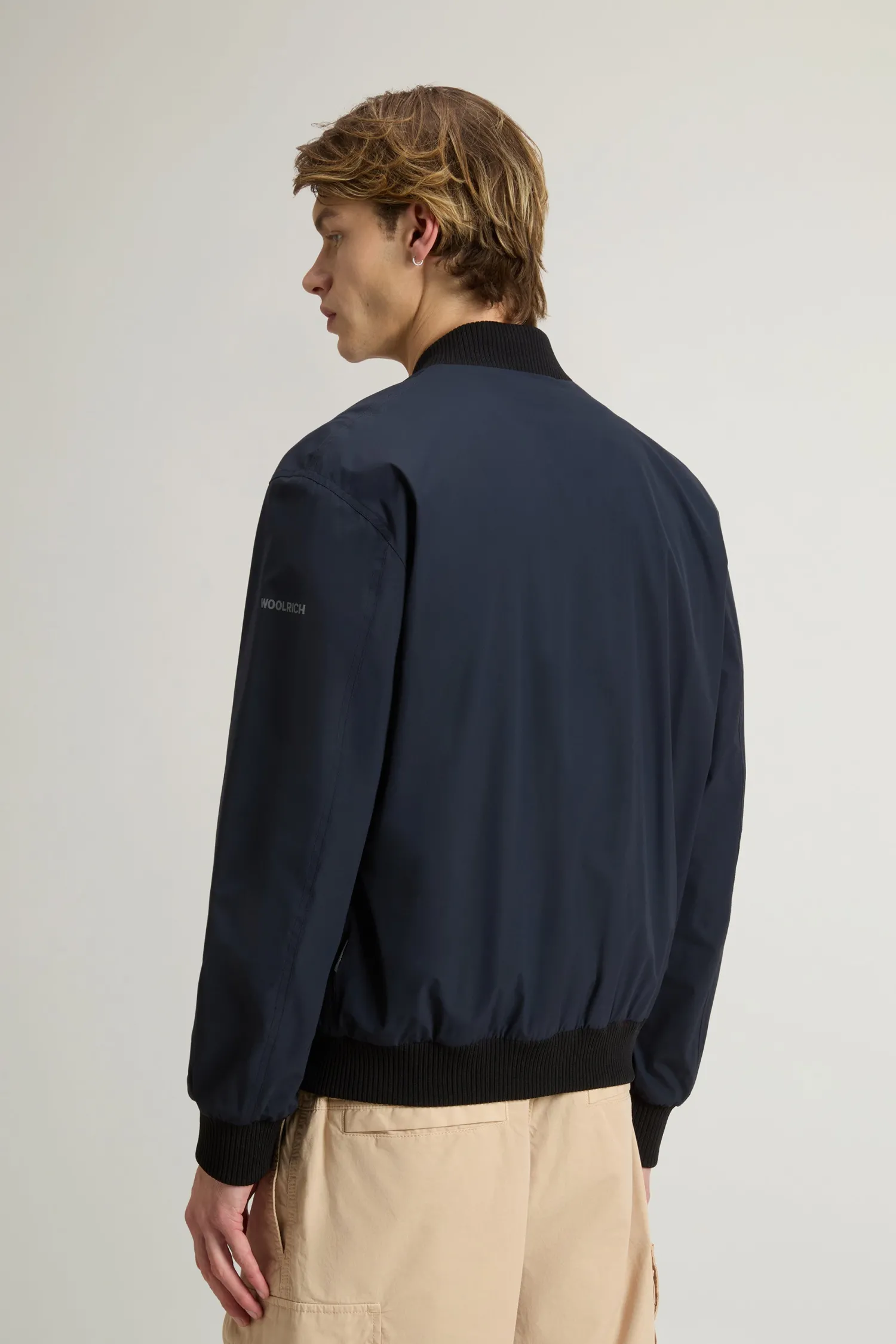 Sale Bomber in Nylon Elasticizzato / Uomo Giubbotti