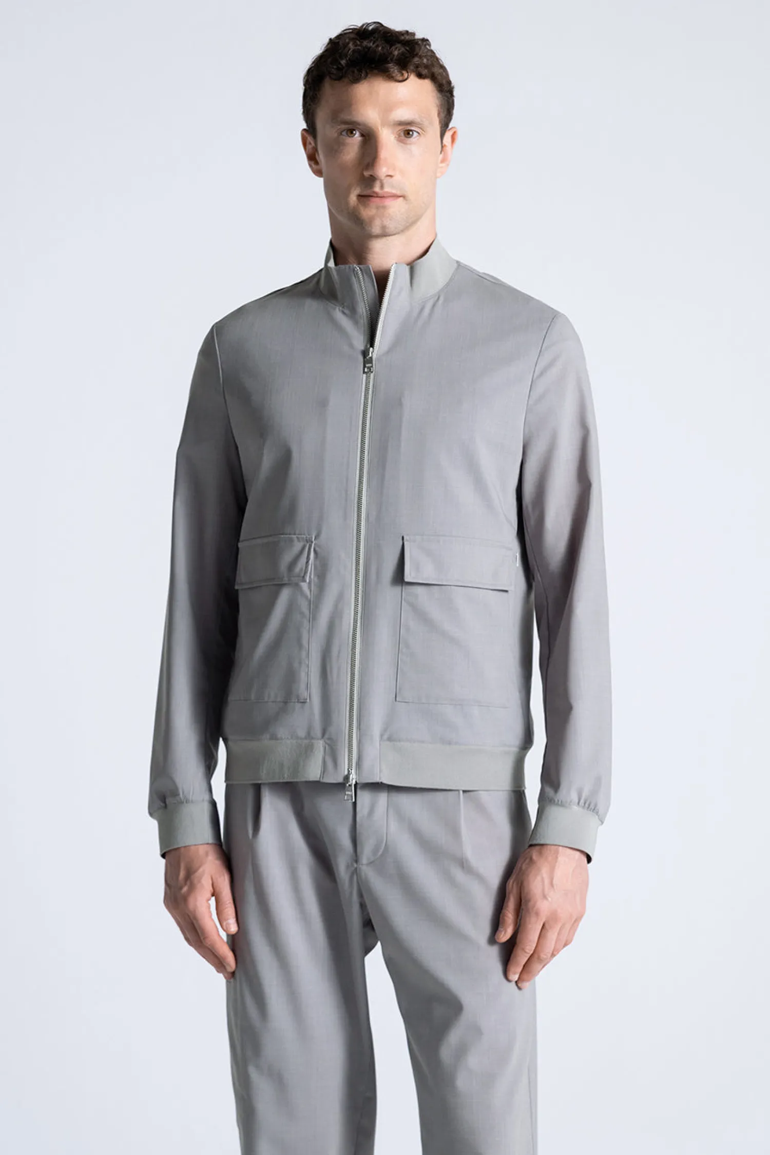 Sale Bomber in Tessuto Ultraleggero / Uomo Giubbotti