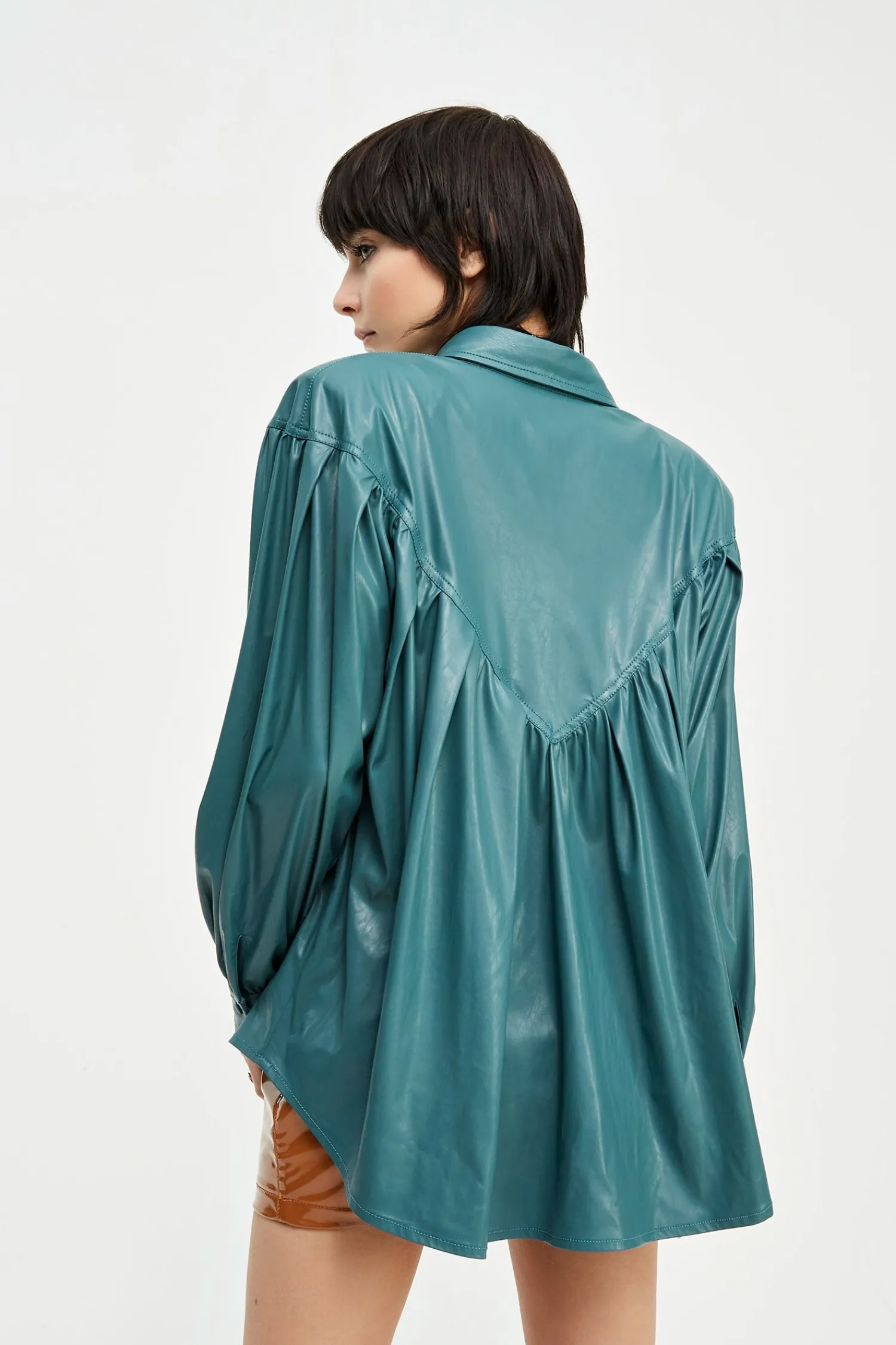 Online Camicia in ecopelle / Donna Camicie