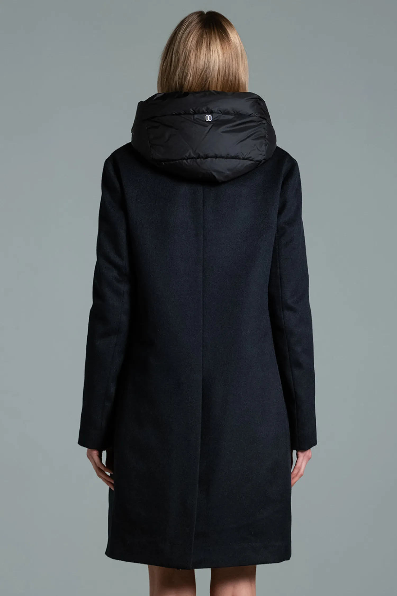 Outlet Cappotto Monopetto in Lana Tecnica / Donna Cappotti