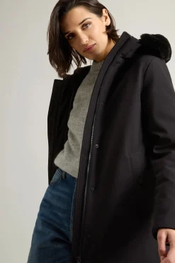 Sale Firth Parka in Tech Softshell / Donna Giubbini