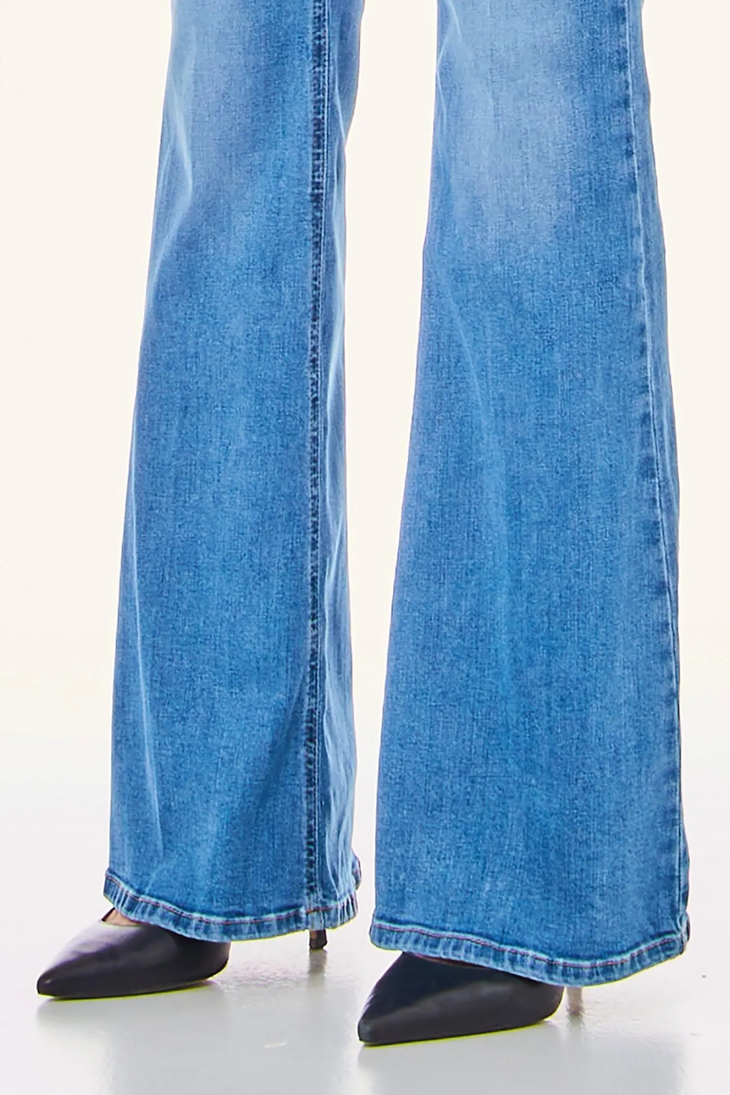 Sale a Vita Media / Donna Denim