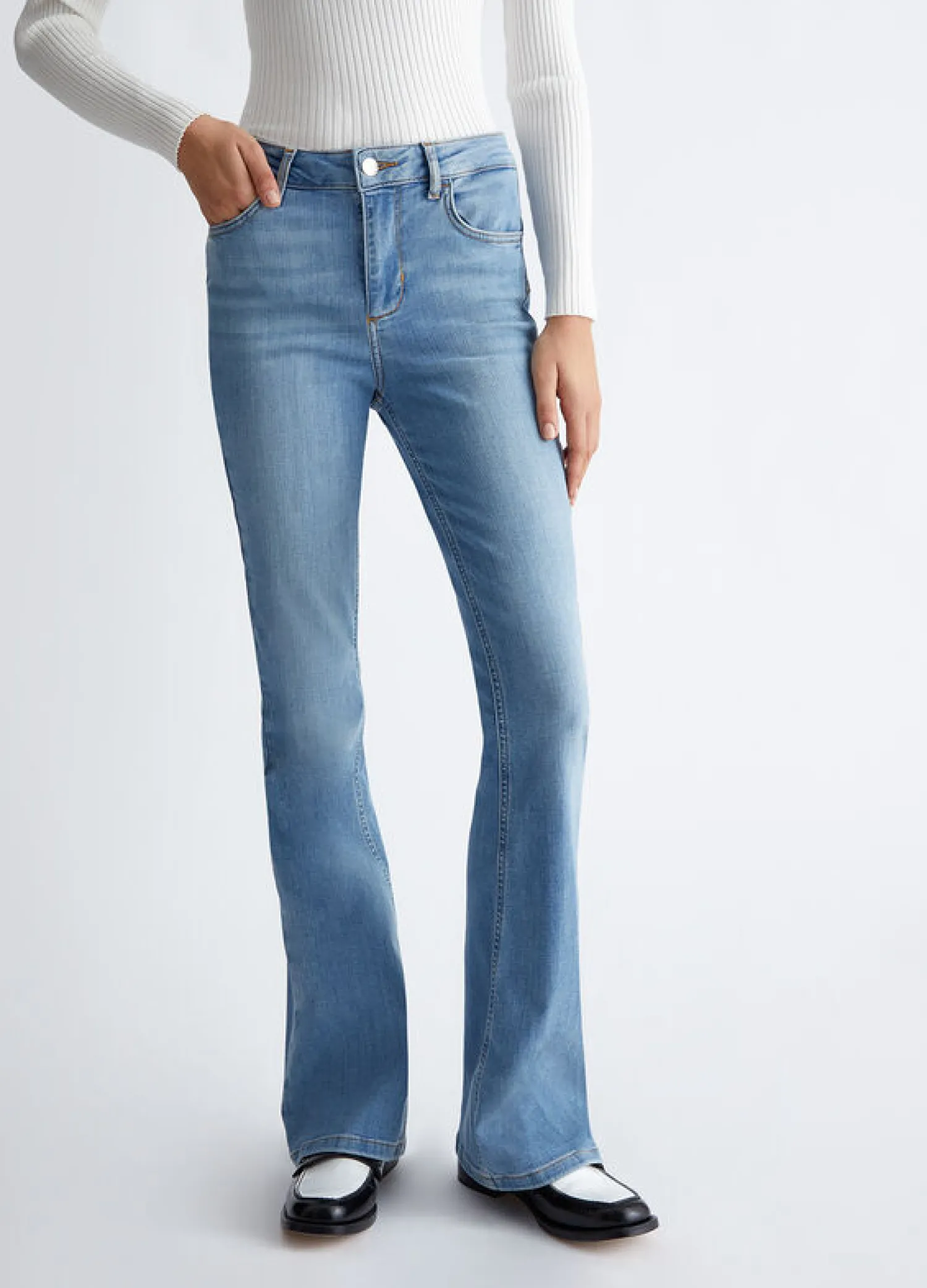 Outlet Flare Fit a Vita Alta / Donna Denim