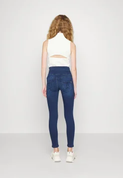 Clearance Skinny Fit / Donna Denim