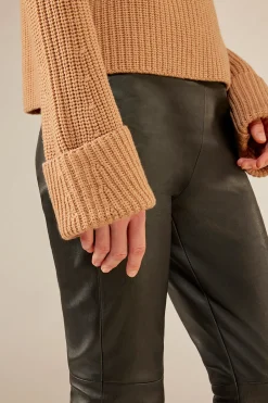 Hot Maglia con Risvolto ai Polsi / Donna Maglieria