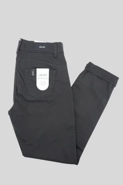 Sale Pantalone cropped / Donna Pantaloni