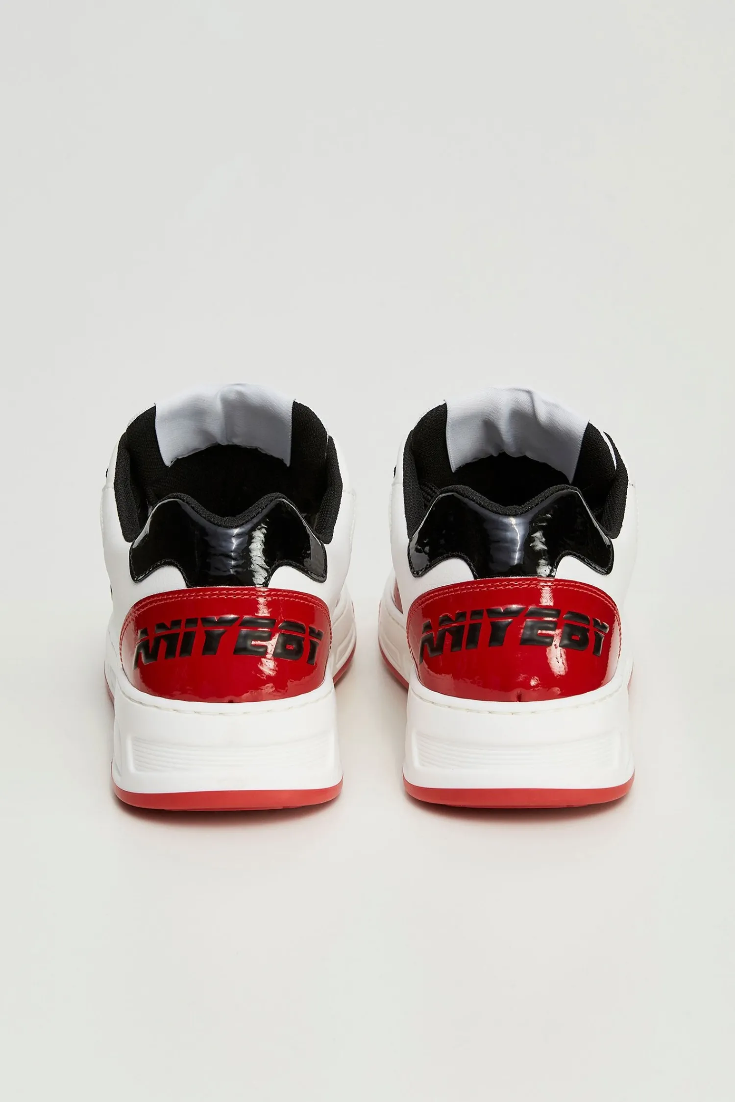 Discount Sneaker in Pelle / Donna Sneakers