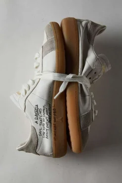 Hot Sneaker in Nappa con Lettering / Donna Sneakers