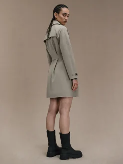 Trench Egg Thermo / Donna Giubbini